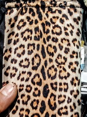 Leopard Print Phone Wallet Cardholder - Tan & Black